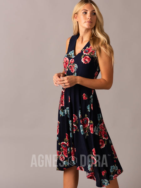 Dress Shop Agnes & Dora with Briana Dress Shop Agnes & Dora with Briana